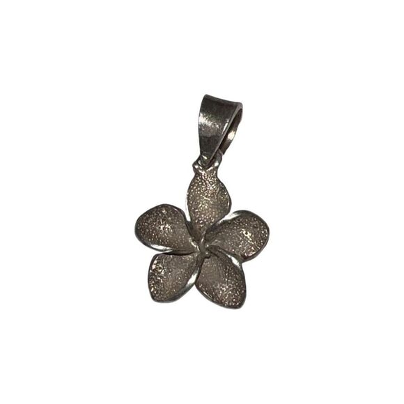 Vintage Stamped Sterling Silver Flower Pendent Charm - Picture 1 of 4